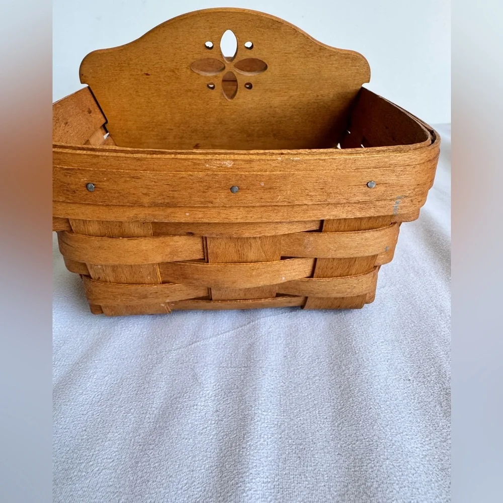 VINTAGE‎ Longaberger cracker Bread basket wooden divider carved flower detail